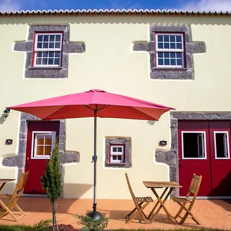 Casa Do Platano Летний дом Cinco Ribeiras